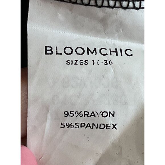 Bloomchic Neutral Tank Top Women 18 Black Minimalist Retro Office 80s Capsule - Picture 2 of 9